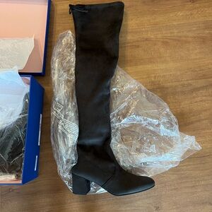 Stuart Weitzman Genna Suede Boots NWT